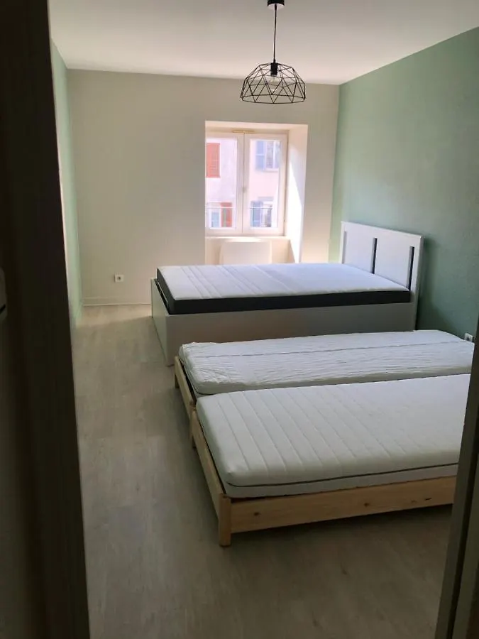 Apartamento Appartement Porte Du Cantal Massiac
