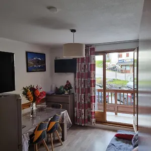 Agreable De 6 Pers Au Pieds Des Pistes ,wifi Gratuit A Labelise 3 Etoiles Au De France Appartement